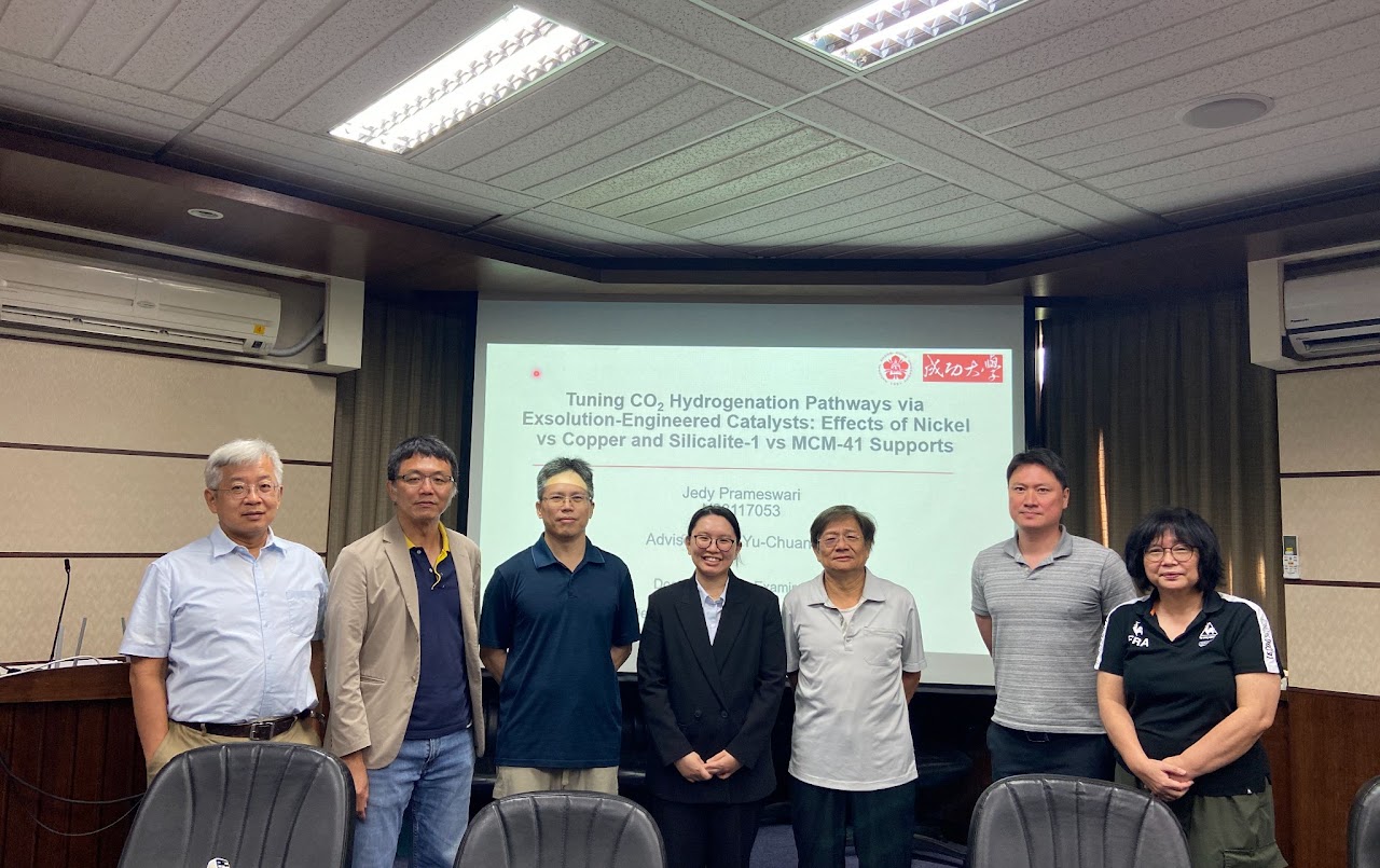 Laboratory members at Jedy’s PhD dissertation oral defense